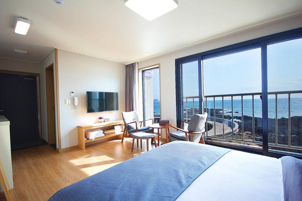 Jeju Amoje Villa ซอกวีโพ ภายนอก รูปภาพ