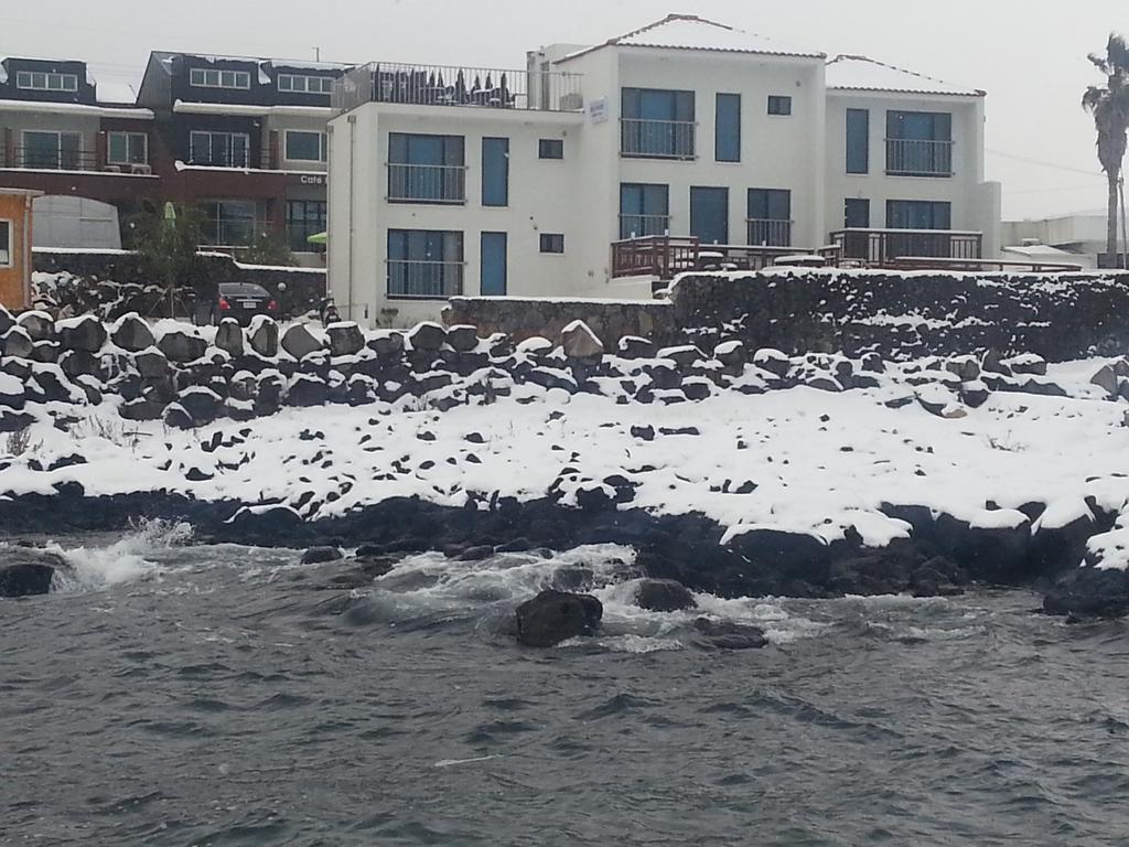 Jeju Amoje Villa ซอกวีโพ ภายนอก รูปภาพ